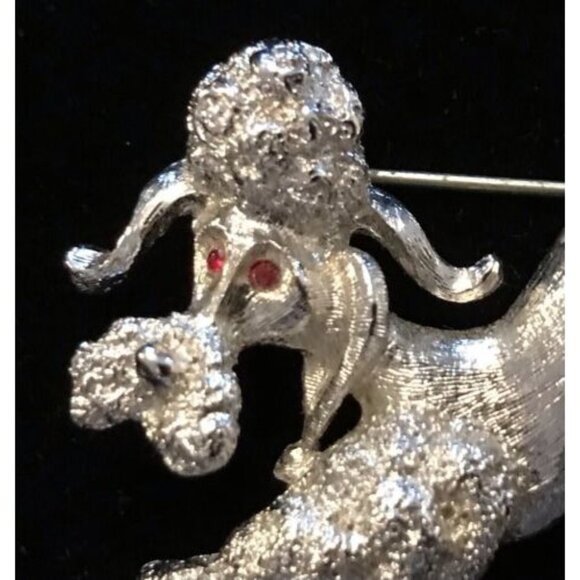 Vintage Money Brushed Silver Tone Poodle Dog Brooch w/Red Eyes Fancy Cute - Picture 2 of 4